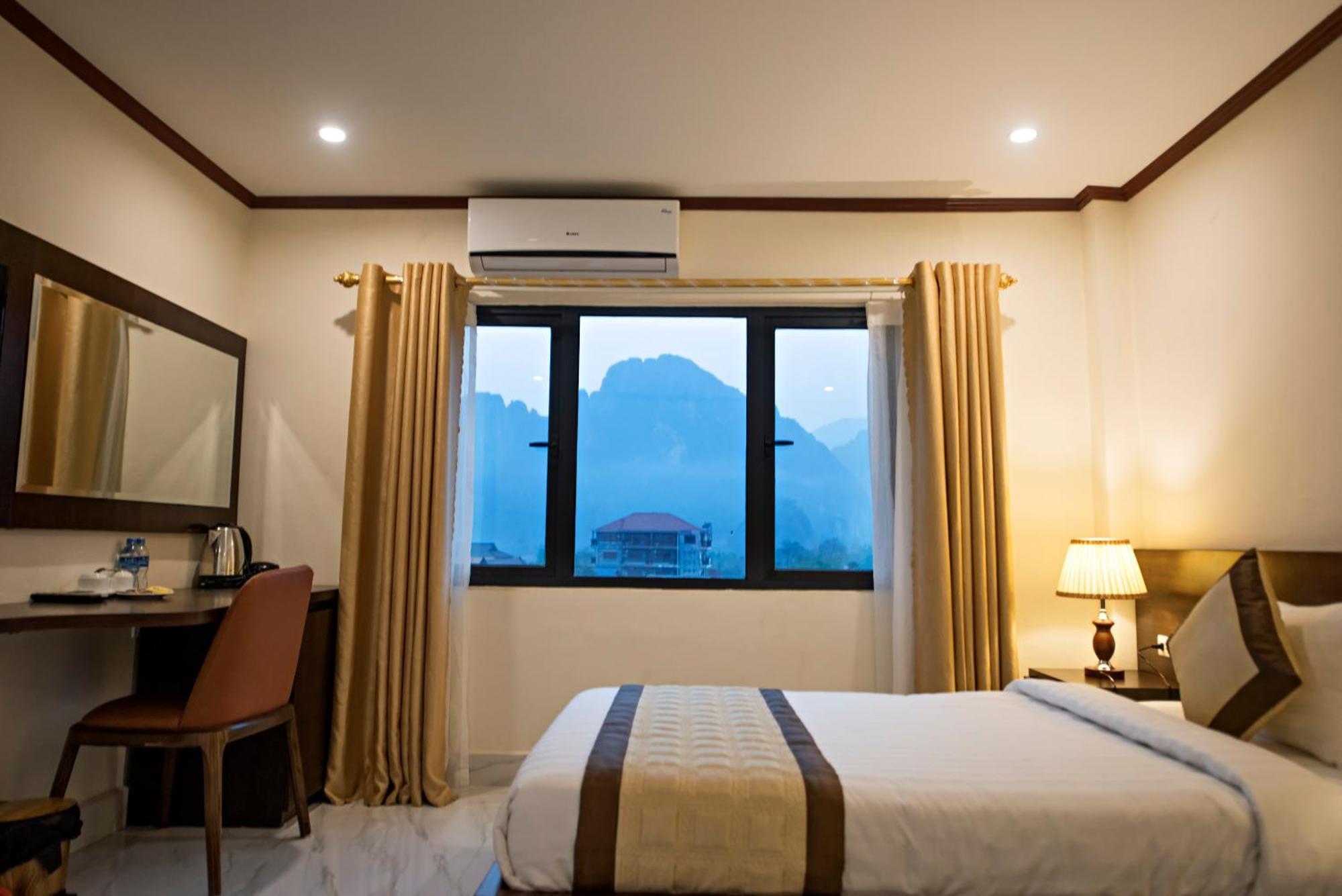 Premier Vang Vieng Hotel Esterno foto